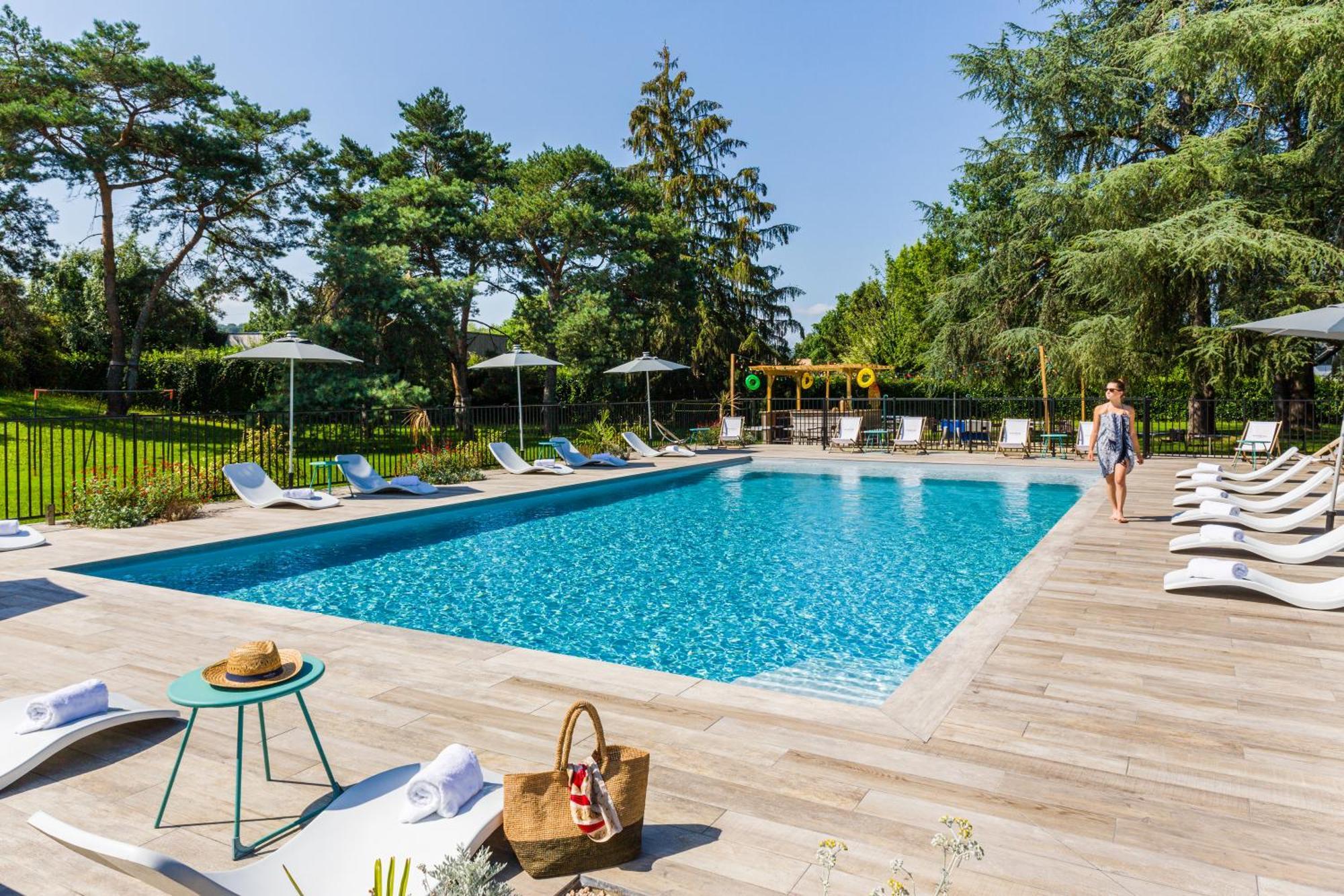 Novotel Pau Pyrenees Лескар Экстерьер фото